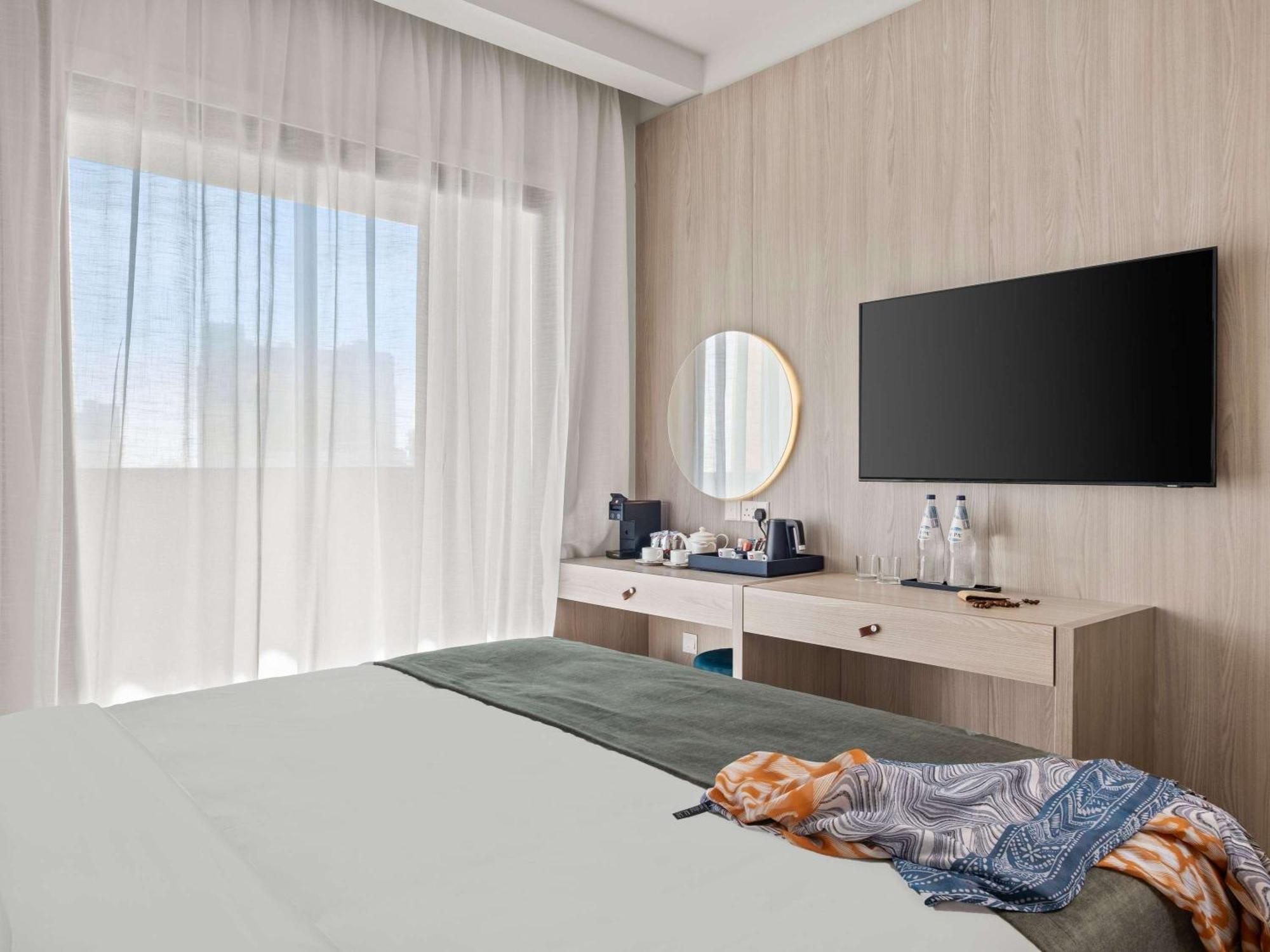 Mercure Larnaca City Eksteriør bilde